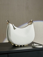 フェンディ スーパーコピー FFロゴ ラージ